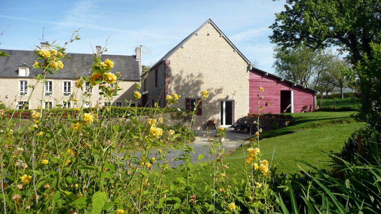 Gite De La Cour Vautier Mandeville-en-Bessin Экстерьер фото