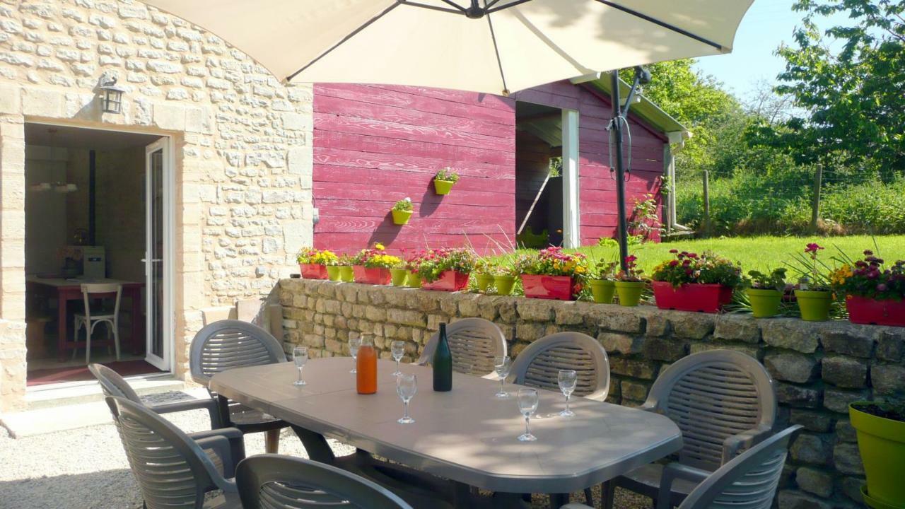Gite De La Cour Vautier Mandeville-en-Bessin Экстерьер фото